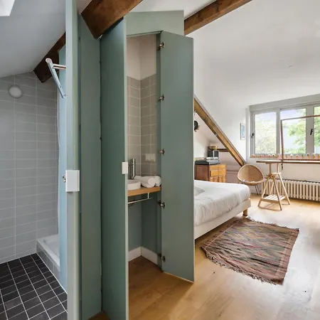 Veeve - Four-storey Sanctuary *